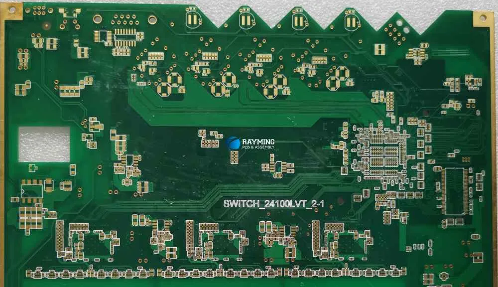 Bare multilayer circuit board with dense pad fields