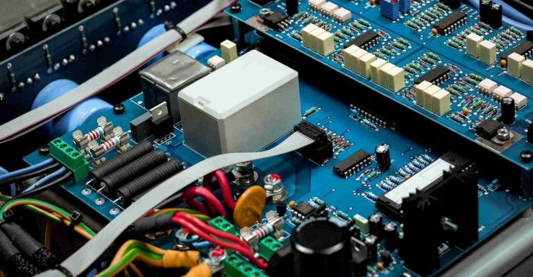 What Does Assembly Electronics Manufacturing Entail? - RayPCB