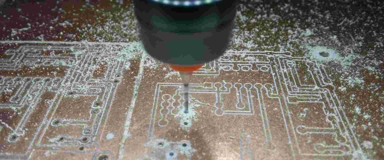 Bits,Machines and Process of PCB Drilling - RayMing PCB
