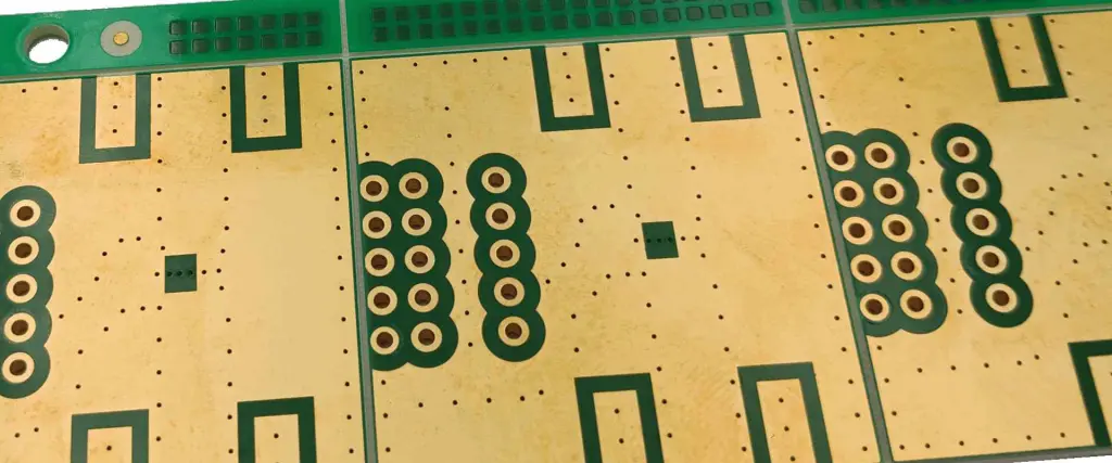 Rogers ULTRALAM 3850