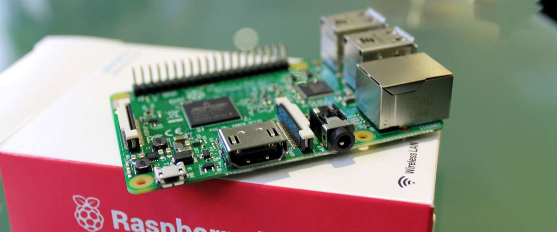 How to turn a Raspberry pi into a Router RayMing PCB